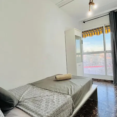 Apartamento Compartido Con Vista Al Puerto Homestay *