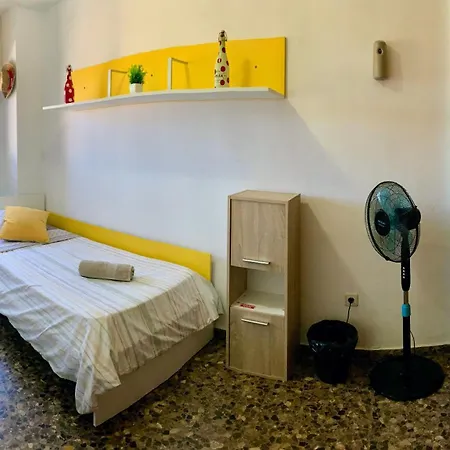 Apartamento Compartido Con Vista Al Puerto Valencia